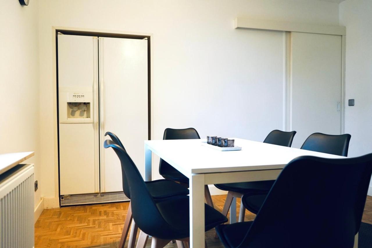 Geraeumiges Wohnen Fuer 7 Personen- Parkplatz- Waschmaschine- 3 Schlafzimmer Wolfsburgo Exterior foto